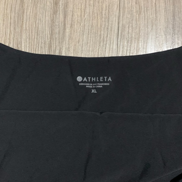 Athleta Cropped Spaghetti Strap Tank Top, Black, XL - Picture 3 of 5